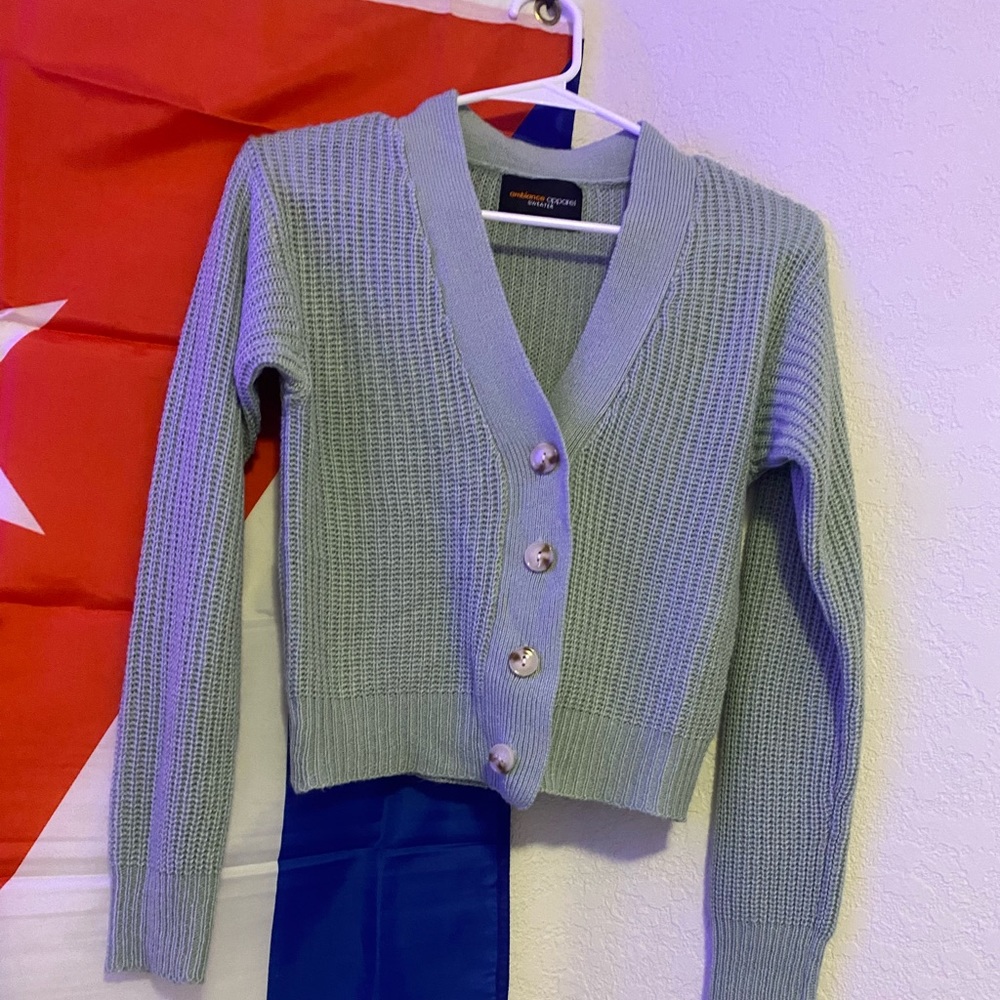 light green knitted sweater